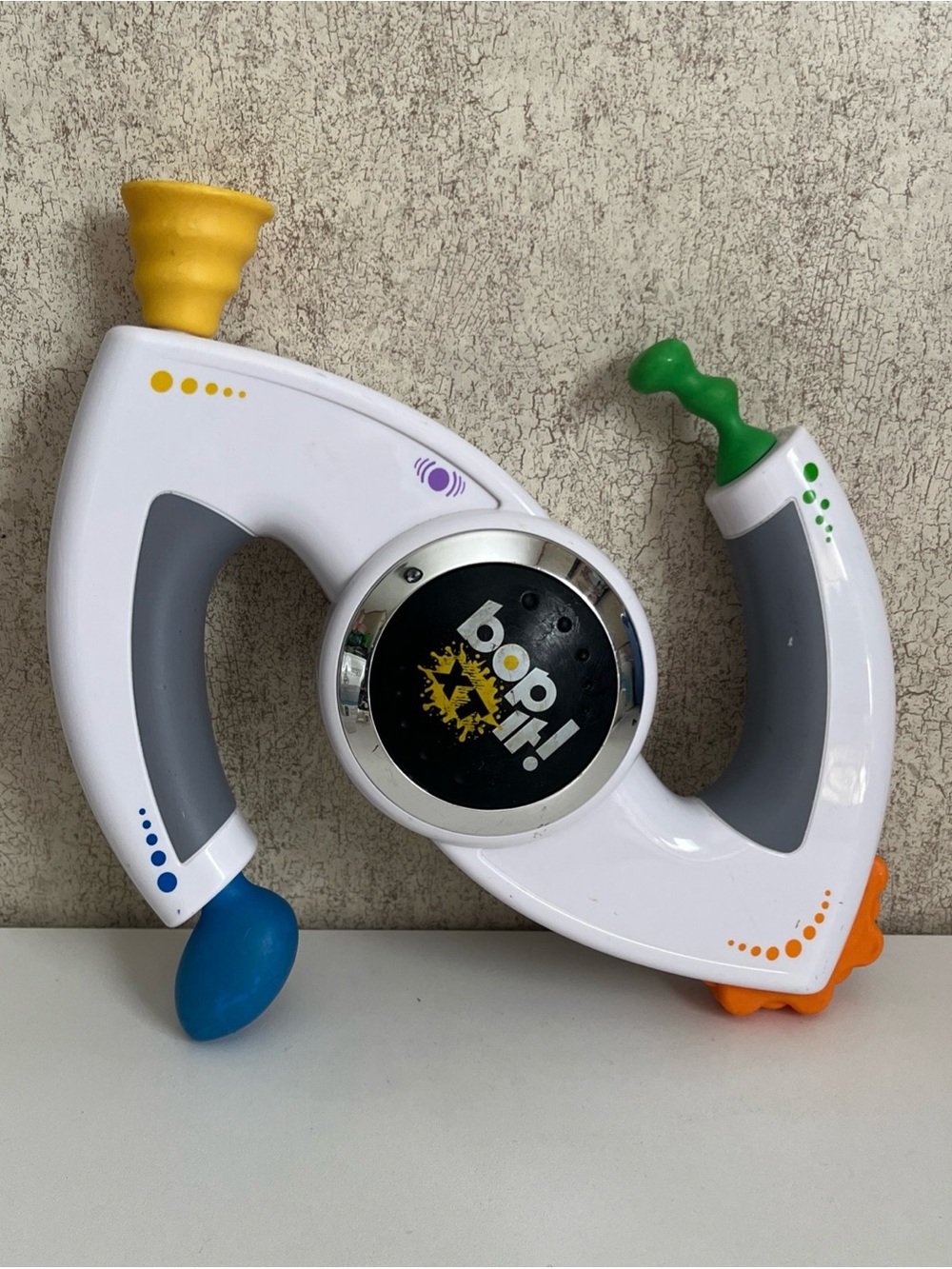 Bop It XT Handheld Reflex Electronic Talking Game Hasbro 2010 Tested & Working